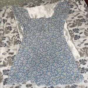 SHEIN Blue and White Floral Top